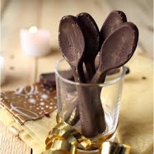 Cuilleres Dorees En Chocolat Chefnini Recette Chocolat Decoration Chocolat Deco Chocolat