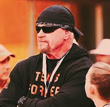 Taker with Paul and Johnathan Tyler Thomas of Home Improvement fame, c.  1995. 💜 𝐅𝐨𝐥𝐥𝐨𝐰 𝐌𝐞: @thedeadmantapes_ ☆ ✨ #theundertaker #kane  #brothersofdestruction #michellemccool #wwf #wwe #paulbearer #wrestling  #therock #dx #