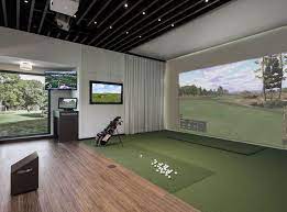 Trackman Golf Simulator Best Indoor Golf Simulator 2020 Indoor Golf Simulator Golf Simulator Room Home Golf Simulator