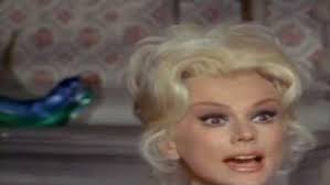 Oliver's Mother Gets Lost In Town!