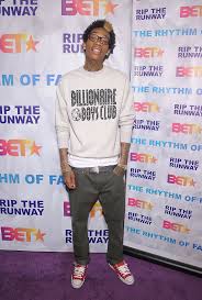 This style is effortless and versatile. More Pics Of Wiz Khalifa Afro 1 Of 3 Wiz Khalifa Lookbook Stylebistro