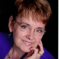 Elizabeth Millner's Instagram, Twitter & Facebook