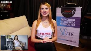 Lolla Morango, Uma Putinha Muito Obediente - EPORNER