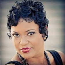 Beachy waves with short hair are one the most graceful and fantastic hair style and most of ladies or girls like to carry this hair style. Black Hairstyle Waves Hair Styles Andrew