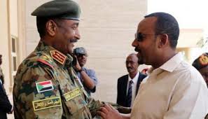 أغلق عشرات المحتجين، الأحد، معبرا حدوديا رئيسيا يربط بين السودان وإثيوبيا، احتجاجا على خطف تجار سودانيين على يد مليشيا إثيوبية. Ø§Ù„Ø³ÙˆØ¯Ø§Ù† ÙˆØ¥Ø«ÙŠÙˆØ¨ÙŠØ§ ÙŠÙ†Ø§Ù‚Ø´Ø§Ù† ØªØ´ÙƒÙŠÙ„ Ù„Ø¬Ù†Ø© Ù„ØªØ±Ø³ÙŠÙ… Ø§Ù„Ø­Ø¯ÙˆØ¯