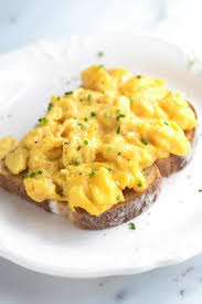 Soft And Creamy Scrambled Eggs Recipe Creamy Scrambled Eggs Healthy Breakfast Recipes Easy Meals