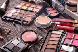 Cosmetics Stock Photos, Royalty Free Cosmetics Images | Depositphotos