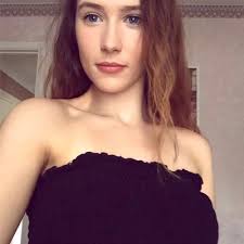 Elle Barnes (@xelliexbarnesx)