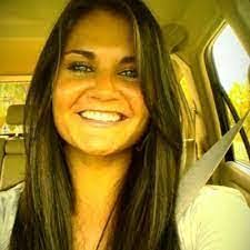 Candace Thacker's Instagram, Twitter & Facebook