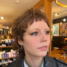 Western MA Hairstylist Ariana Crespo (@passionatepaints) · Western MA, MA ·  Instagram photos and videos