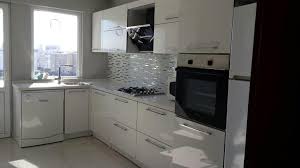 0,4 mm kalınlığında kenar bandı. Beyaz Highgloss Mutfak Dolabi Modelleri