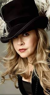 SO ENCHANTED 🎶🐧🎶☮️🎸💯