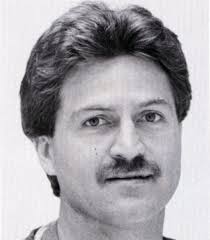 Player photos for the 1973-74 Soo Greyhounds at hockeydb.com