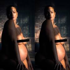 Pregnant Ashley Graham poses nude ahead of babys birth: Hot mama