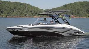 Image Result For 2017 Yamaha Jet Boat Boat Luxury Pontoon Boats Rib Boat