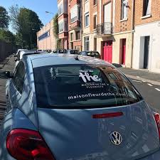 C Est Avec La Voiture Floquee Que Je Sillonne Les Routes Wallonnes Et Des Hauts De France Maisonfleurdethe Com Pour Vous Servir Maison Car Suv Instagram