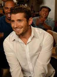 My name is julian and i'm an ordinary teenager who loves hanging out, playing video games and having some fun with my boyfriend ryan. 180 Julian Morris Ideas Julian Morris Julian Morris