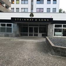 Steinway & sons pianos are built with the knowledge and finesse of more than 160 years of tradition in buidling steinway & sons was founded by master craftsmen, trained in the best european tradition. Steinway Haus Berlin Tiergarten 21 Visitors