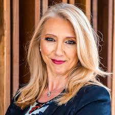 What did your parents teach you about emotions?: Damiano, Silvia, Damiano,  Silvia, Damiano, Silvia, O'dwyer, Evan, Damiano, Relmi, Kearsley, Elleanor,  Furner, Christine, O'Neil, Stuart, Boyd, Samantha, Boyd, Samantha:  9780980786286: Amazon.com: Books