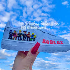 If you need shoes drawn or hair extensions made for you contact me on discord @ gavin#5894m. Nike Airforce 1 With Roblox Art Custom Sneakers Af1 Air Force Sneakers Shoes The Custom Movement
