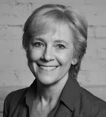 HEALTH SCIENCES CENTER BUILDING