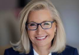 Ilene Proctor's Instagram, Twitter & Facebook