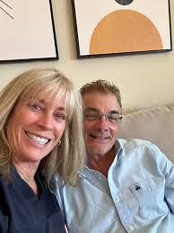 Wendy Dietrich's Instagram, Twitter & Facebook