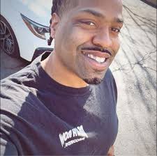 Ricochet mocks fans for being hypocrites after saying Carmelo Hayes  deserves better in WWE 🚨 This comes after fans were outraged