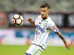 Sascha gluth, der von 2002 bis 2012 die rolle des klaus störtebeker übernahm, wurde von bastian semm abgelöst. 2 Bundesliga News Dresdens Horvath Auf Leihbasis Nach Osterreich