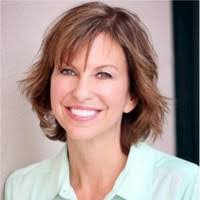 Kim Warnke's Instagram, Twitter & Facebook