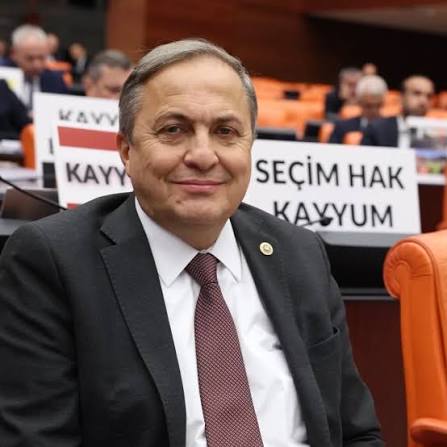 Halk iradesini yok sayanlara karşı yurttaşlarımızın temel yaşam haklarını  TBMM bütçe görüşmelerinde savunmaya devam ediyoruz. Sesiniz sesimizdir...