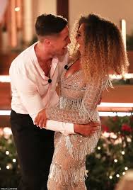 Love Island 2019 Champions Amber Gill And Greg O Shea Win Series Five In 2020 Love Island Love Island Contestants Love Island Final