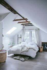 19 Ideas Of Minimalist And Modern Attic Bedroom Decoratoo Remodel Bedroom Home Decor Bedroom Bedroom Interior