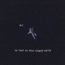 Ranging from soft and dainty to dark and gothic. Everybody Lies