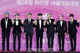 Voting period | from 11th dec, 2020 12:00 to 24th jan, 2021 24:00 (kst, utc +09:00) how to vote | up to 10 times a day for each category during the period. Bts At Seoul Music Awards 2019 All About Bts ë°©íƒ„ì†Œë…„ë‹¨ Facebook