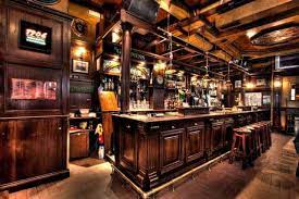 They serve traditional pub food as well as italian pasta. Irish Pub Guide Of Rome