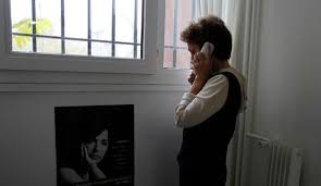 Une sur dix est victime de violence conjugale ce n'est qu'en 1997 que nicole péry, secrétaire d'etat aux droits des femmes, a commandé la première enquête nationale sur les violences envers les femmes en france. Une Femme Meurt Tous Les 2 Jours Battue Par Son Conjoint L Express