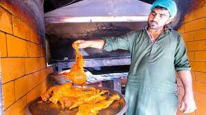 Pakistani Food 3 Mutton Legs Spicy Masala Late Night Street Food In Karachi Pakistan Youtube Street Food Pakistani Food Food
