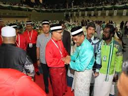 Jumaat , 17 syawal 1440 /21 jun 2019. Pas Umno Yakin Banyak Persamaan