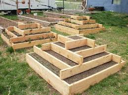Simple And Cool Raised Garden Bed Design Garden Chic Raised Bed Garden Design Raised Garden Beds Raised Garden
