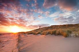 Nur 300 m bis zum strand und dünen so weit das auge reicht. Dk Break Die Abifahrt Mit Dem Gewissen Mee H R Break Eventreisen