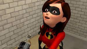 Elastigirl Muscle Growth -THE INCREDIBLES (Short Video) - YouTube