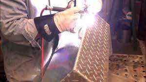 Welding Aluminum Tread Plate Tote Tray Project Youtube