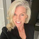 Danielle Usilton's Instagram, Twitter & Facebook