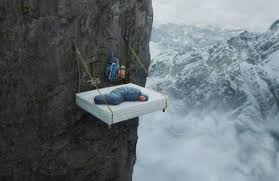Vertical Climbing Sleeping On The Side Of A Cliff Picture This Is The Kind Of Thing That Makes Me Nauseous Just Looking Hanging Tent Rock Climbers Adventure