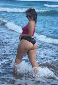 Kurvy Kasey Beach Booty Porn Pic - EPORNER
