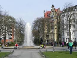 It was laid out in 1900. Viktoria Luise Platz Berlin Schoneberg Grosse Fontane Strasse Platz