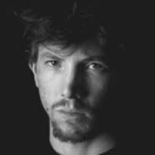 L'addio ad Andy Rocchelli, il fotoreporter ucciso in Ucraina