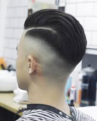 In addition, getting perfect haircut designs require an experienced barber or stylist. 17 Cool Skin Fade Haircuts For Men To Get In 2021