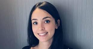 Elizabeth Hadfield's Instagram, Twitter & Facebook